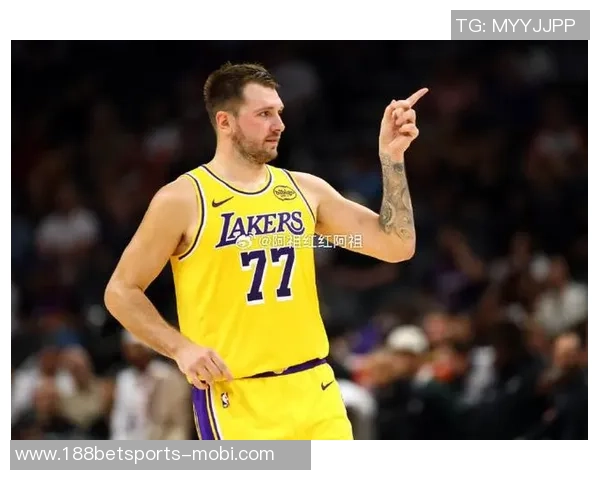 东契奇创历史连续三场场均45分湖人队史首人自科比以来